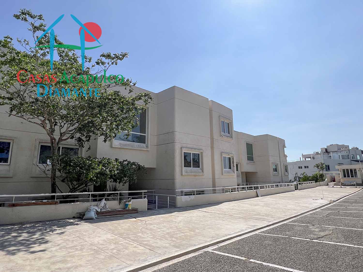 Tres Aguas - Estacionamiento 1